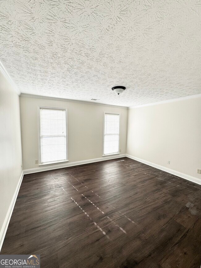 Building Photo - 6284 Southland Ridge