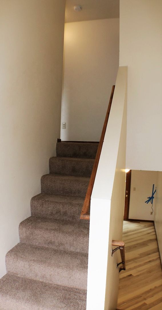 Building Photo - $1,475 | 2 Bedroom + Bonus Room, 1.5 Bathroom Town Home | No Pets | Available for July 1st, 2026 ...