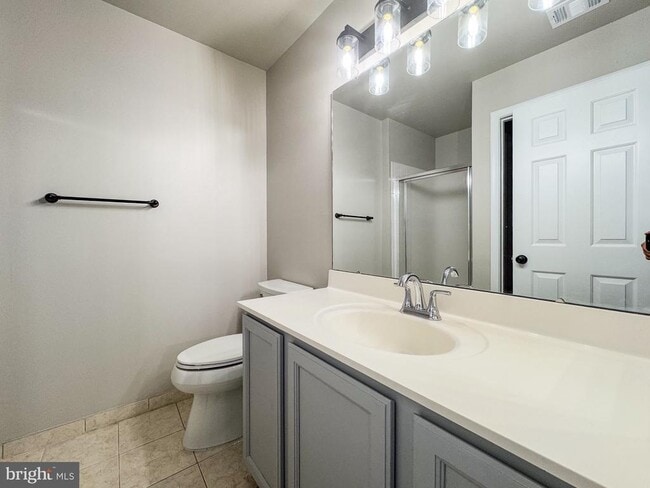 Building Photo - 6337 Littlefield Ct