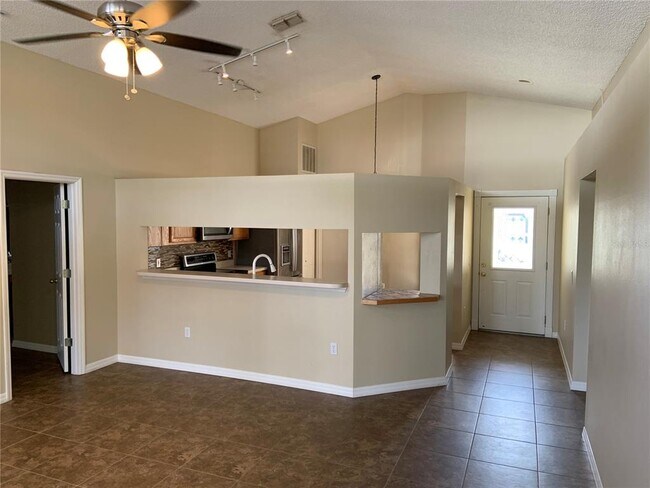 Building Photo - 4203 Mendenwood Ln