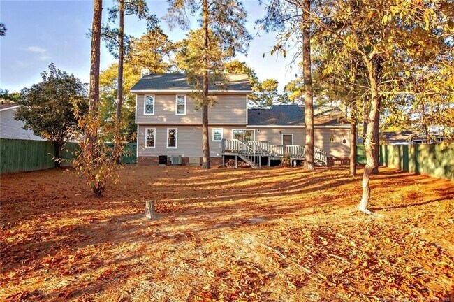 Building Photo - 1819 Eichelberger Dr