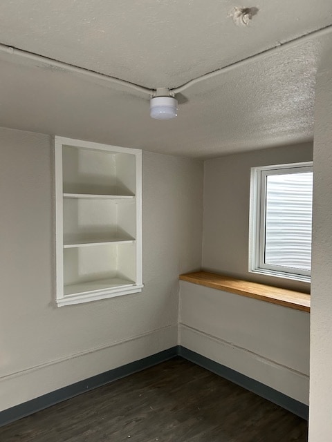 Building Photo - 1518 7th Ave