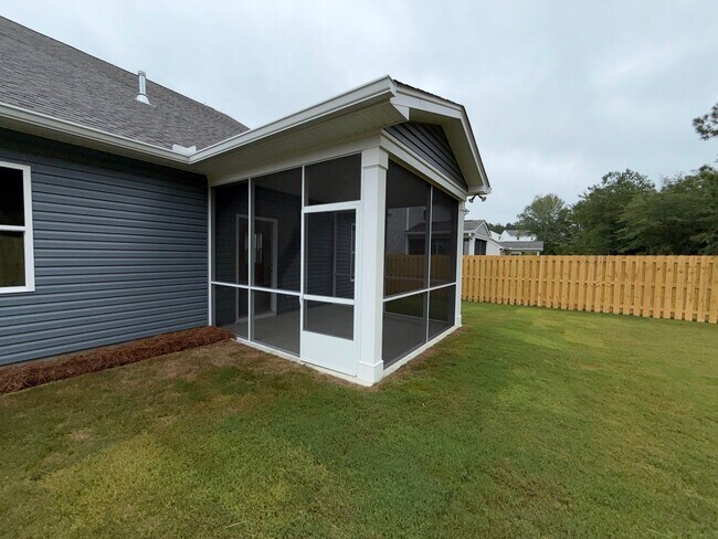 Building Photo - 3099 Blenheim Ct