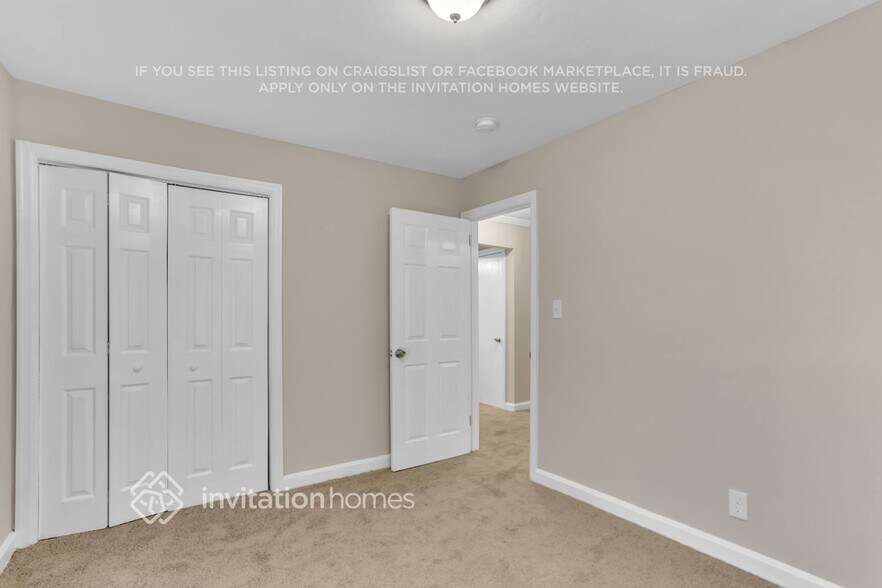 Building Photo - 3043 Chico Dr