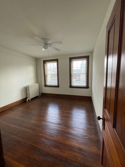 Building Photo - 3405 Monteith Ave