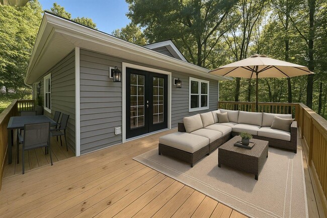 Building Photo - 649 Old Drake Temperance Rd