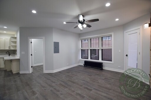 Building Photo - 6109 N Winthrop Ave