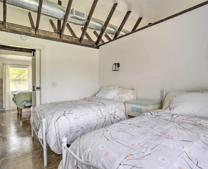 Building Photo - 1519 Dry Valley Rd