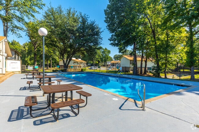 Swimming Pool - Woodbridge