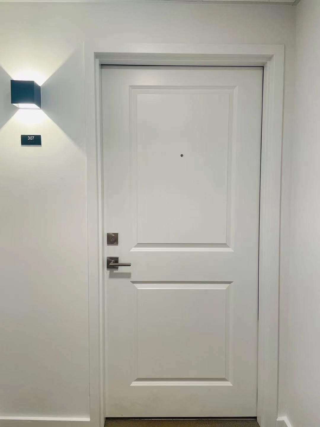 Building Photo - 16 Boardman St