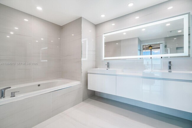 Building Photo - 6799 Collins Ave