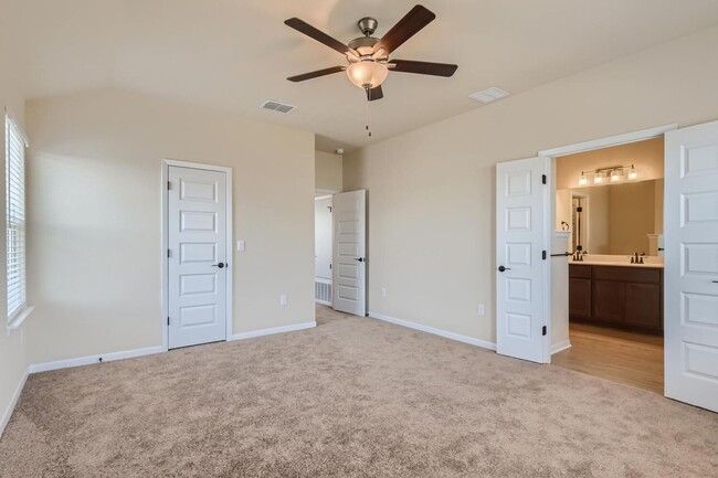 Building Photo - Beautiful 4BD / 3 BA Home for Rent in Whis...