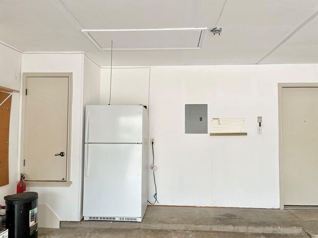 Building Photo - 14604 Ballycastle Trail