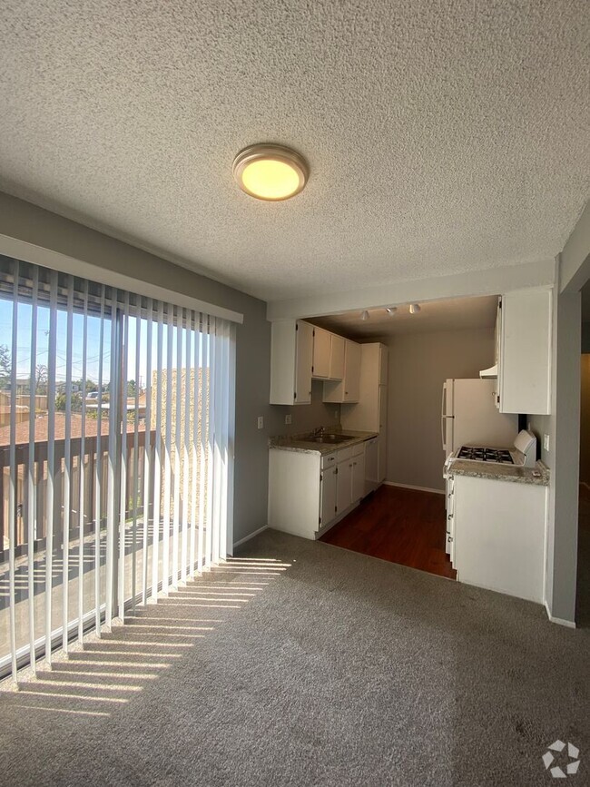 Building Photo - 11771