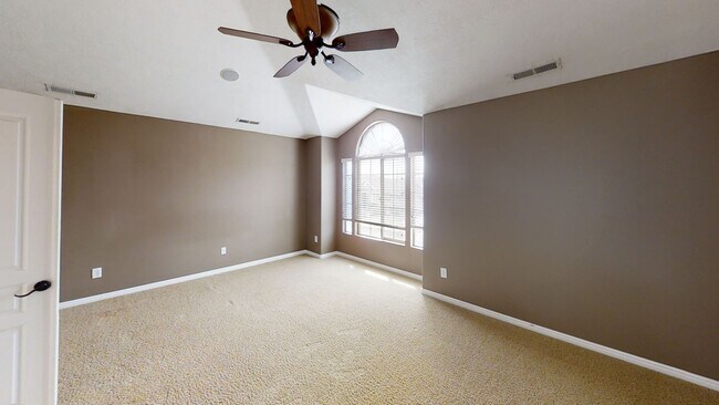 Building Photo - Great Lehi Home in the Colony Pointe Neigh...