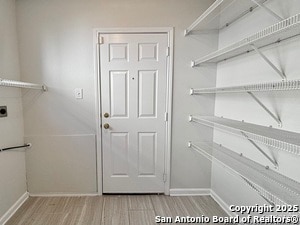 Building Photo - 12623 Carriage Blvd