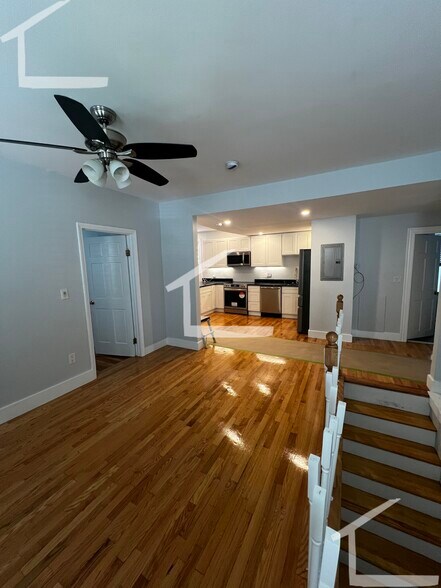 Building Photo - 24 Farrington Ave