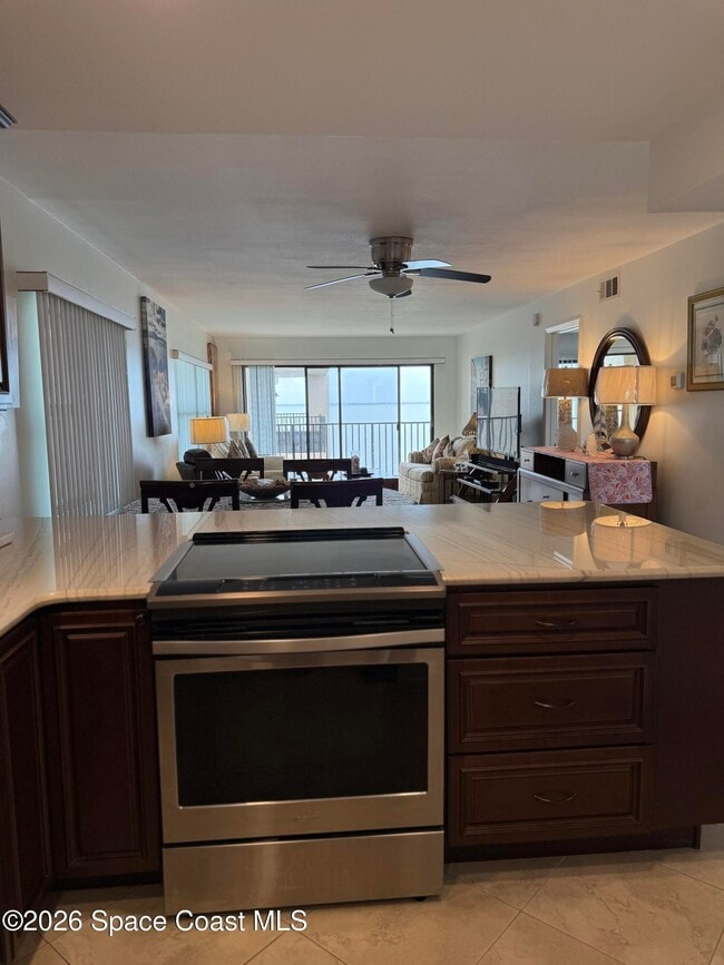 Building Photo - 201 International Dr