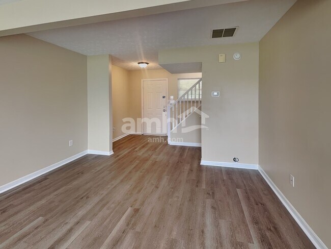 Building Photo - 6763 Wimbledon Dr