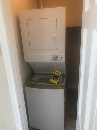 Building Photo - 1800 NW 4th Ave