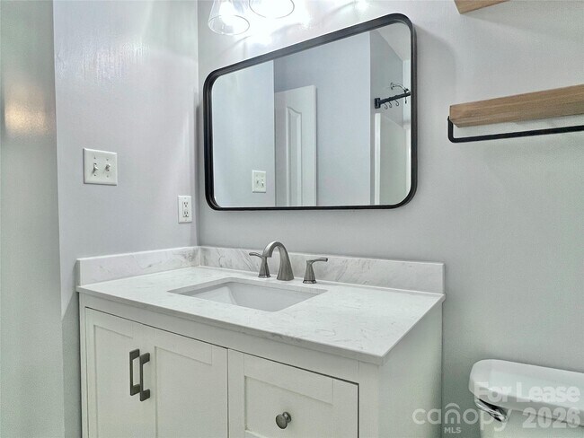 Building Photo - 1309 Anthem Ct