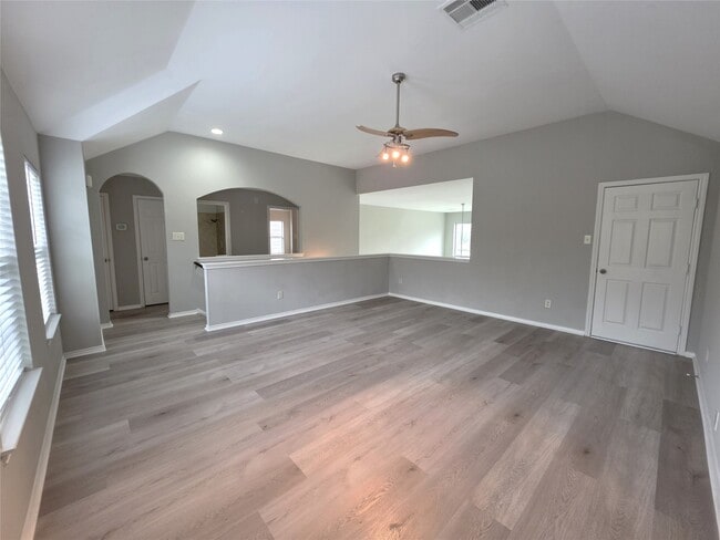 Building Photo - 2813 Arbor Brook Ln