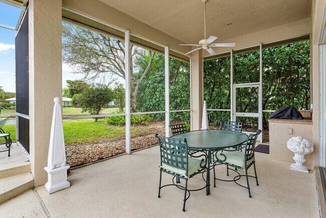 Building Photo - 3 Bermuda Lake Dr