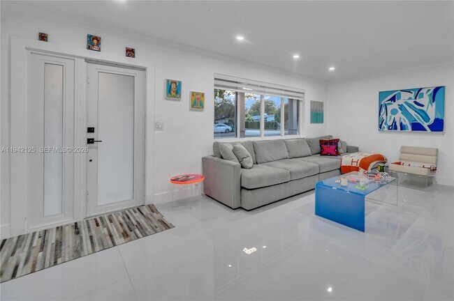 Building Photo - 8501 SW 142nd St