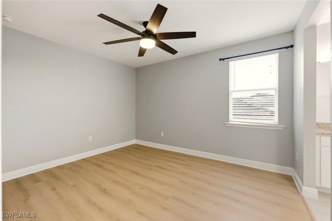 Building Photo - 3576 Pilot Cir