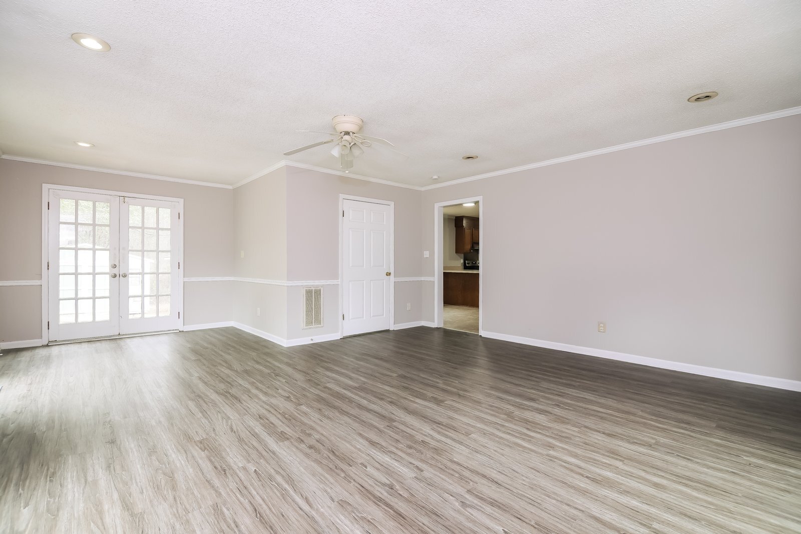 Building Photo - 317 Cartwright Cir