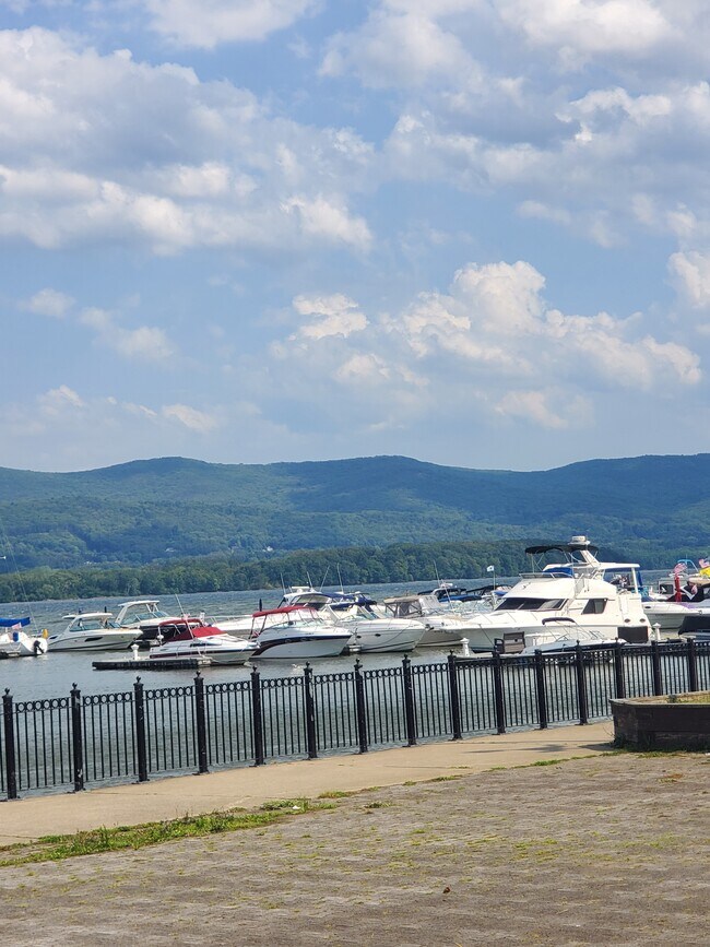 Building Photo - 85 Mill St