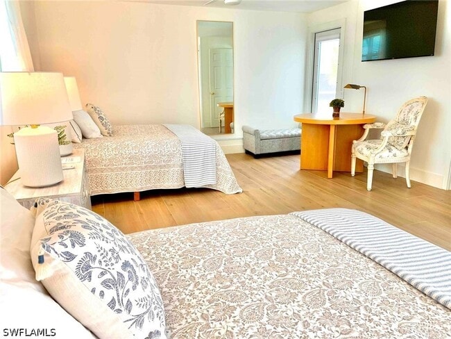 Building Photo - 1530 Mandarin Rd