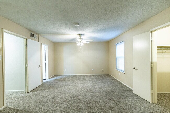 Building Photo - 4737 48th St