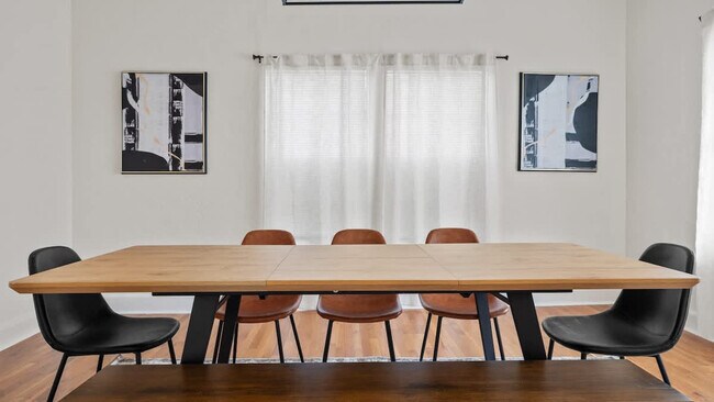 Building Photo - 307 W Haya St