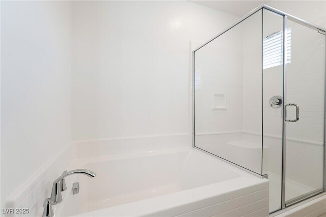 Building Photo - 1049 Strada Tortona