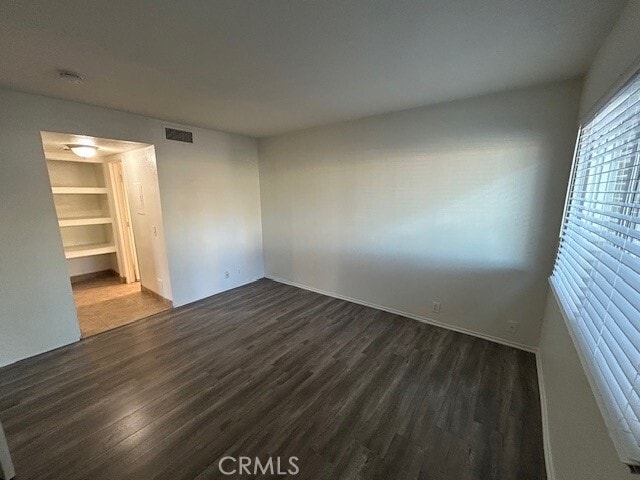 Building Photo - 51020 Eisenhower Dr