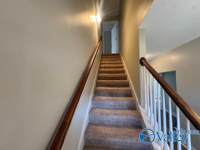 Building Photo - 284 Abercorn Dr