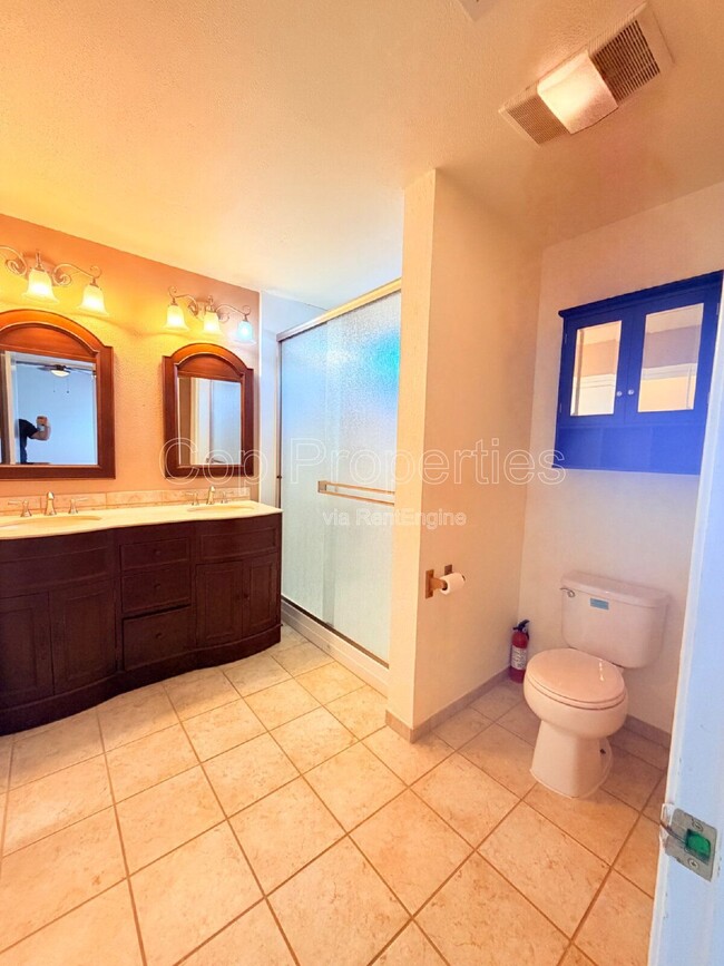 Building Photo - 3632 Candleknoll Cir