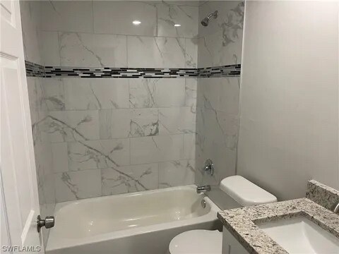 Building Photo - 708-710 Hightower Ave S