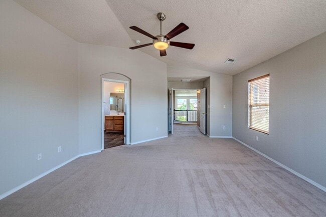 Building Photo - 10532 Coyote Canyon Pl NW