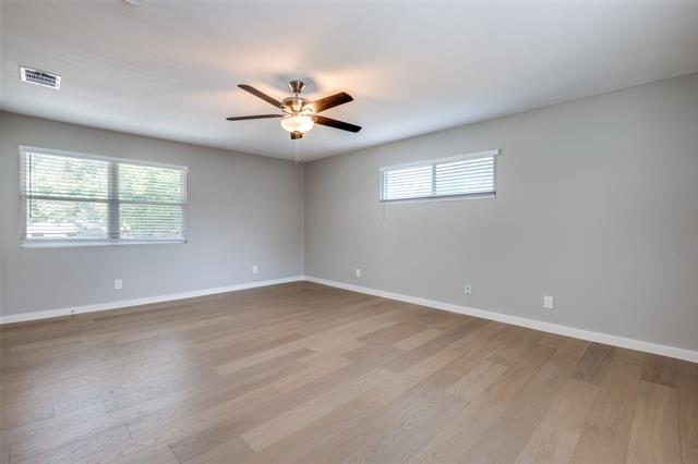 Building Photo - 9630 Lynbrook Dr