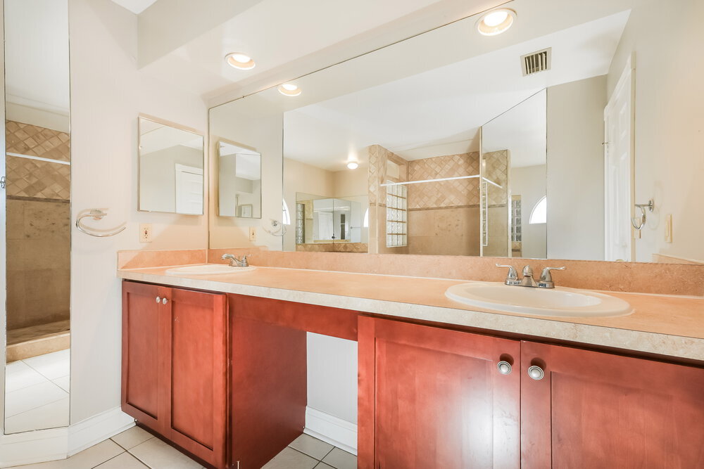 Building Photo - 2714 Mock Orange Ct