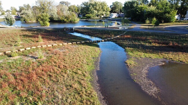 Park Ponds - 8434 Colfax Ave S