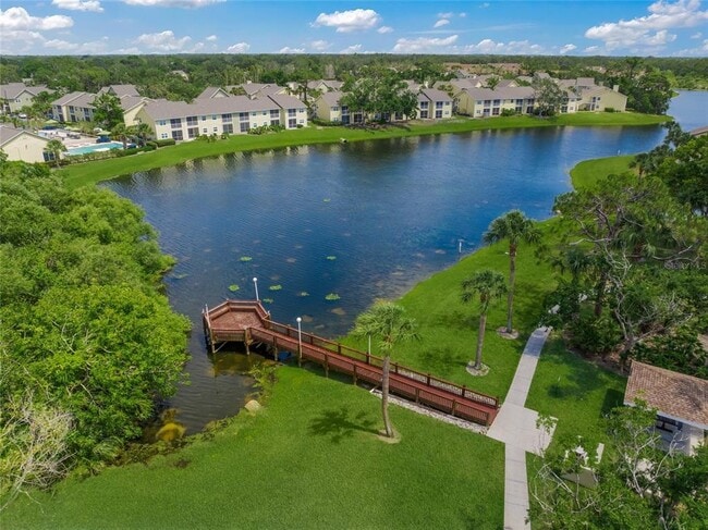 Building Photo - 4037 Crockers Lake Blvd