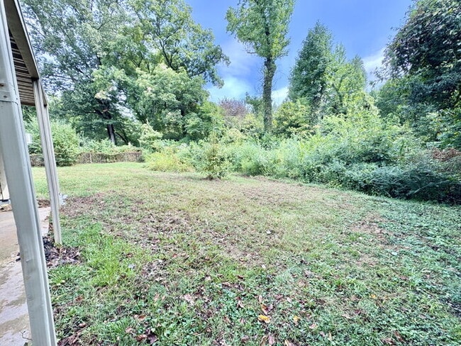 Building Photo - 3224 Aden St