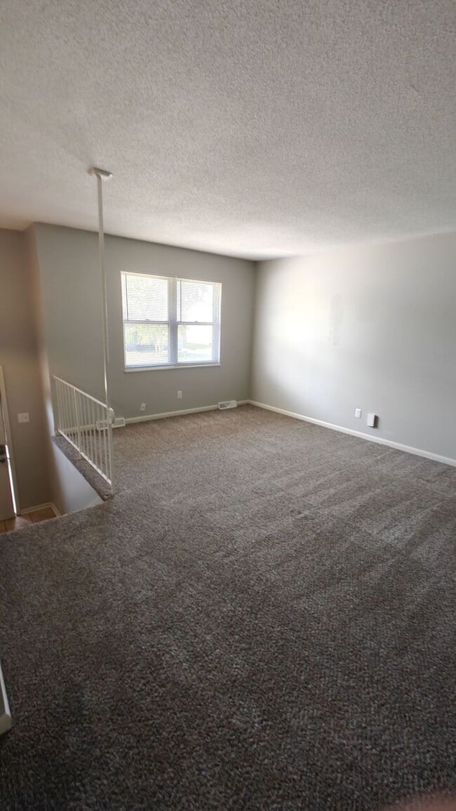 Building Photo - 226 NW 62nd Terrace