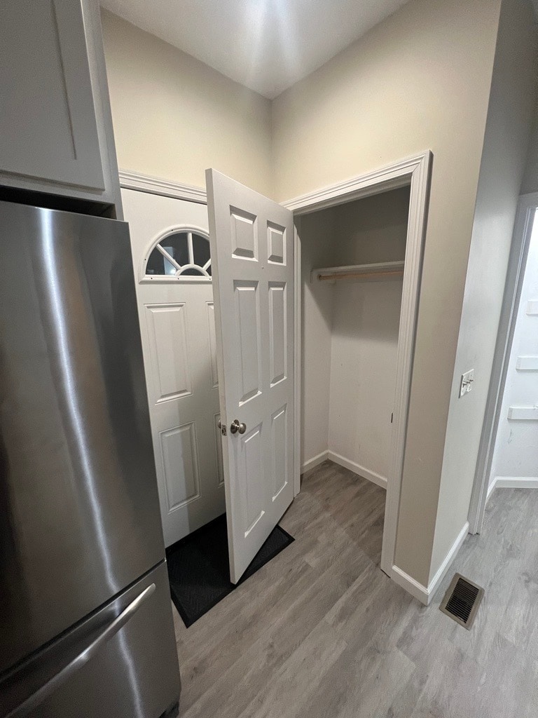 Side Door Closet - 12 Selkirk St