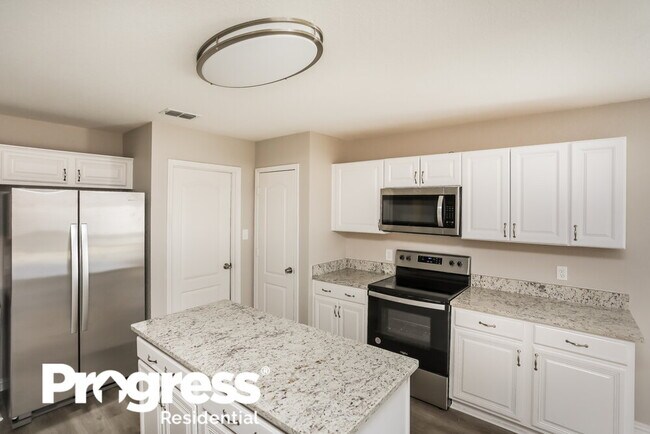 Building Photo - 6918 Meadow Bend Dr