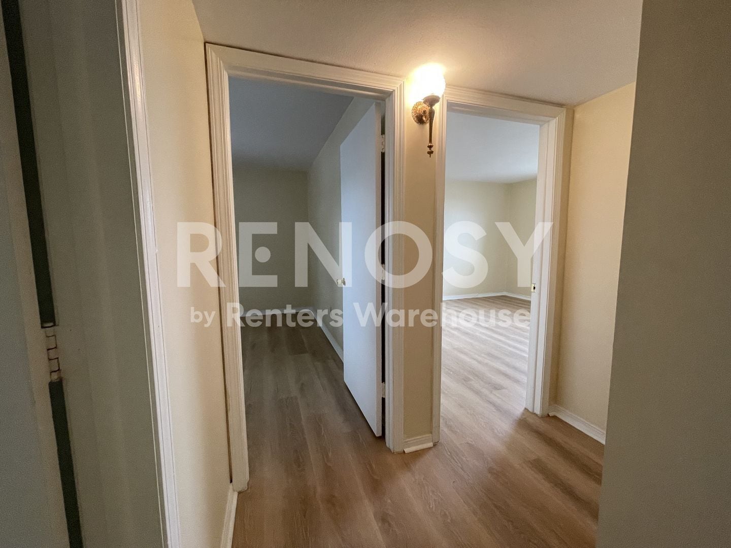 Building Photo - 1130 Rue Des Chateaux