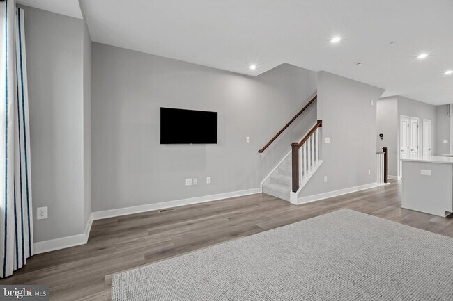 Building Photo - 174 Bethlehem Pl